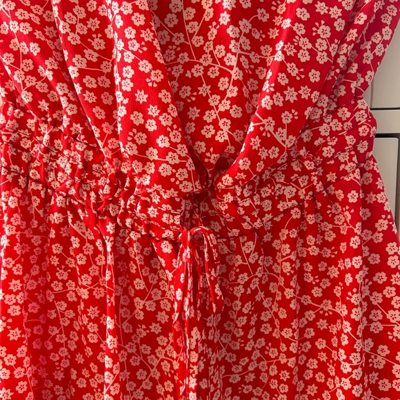 Princess Polly Red Strapless Romper - Picture 6 of 6